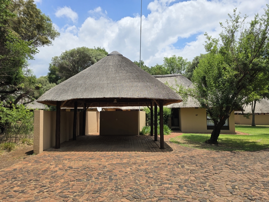 4 Bedroom Property for Sale in Lakeland North West
